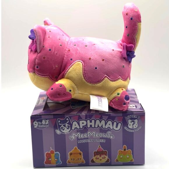 Aphmau Meemeows Frosted Cookie Cat from Litter 7 Carnival Treats, Plush, New - Picture 4 of 6